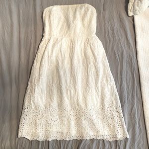 Old Navy Strapless Lace Dress